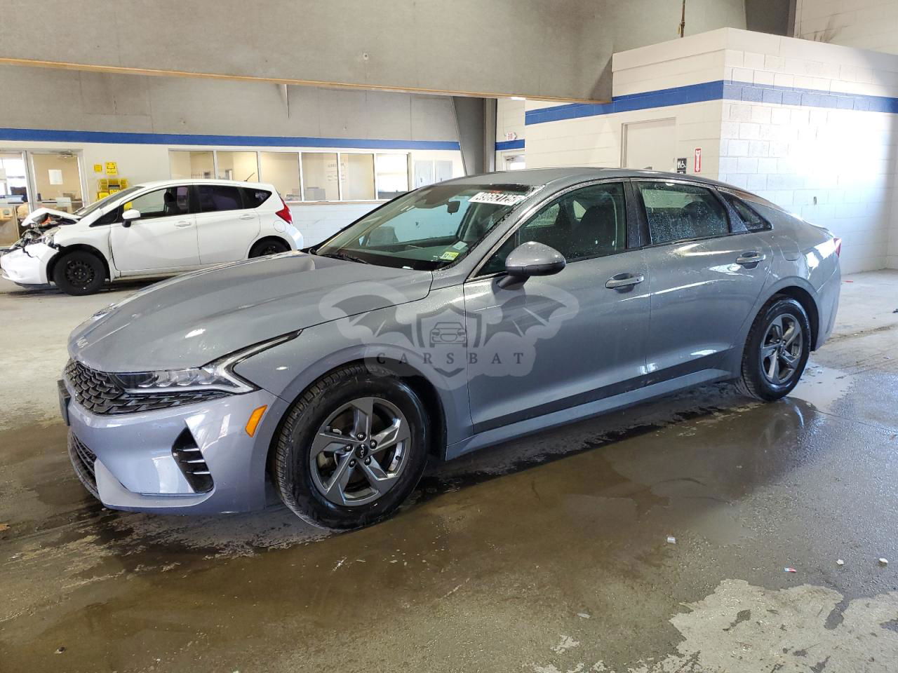 Kia K5 LXS 1.6L  4 2023