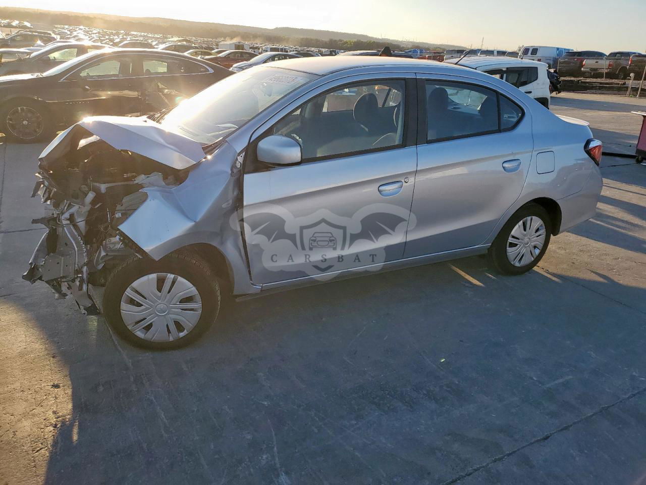 Mitsubishi Mirage G4 ES 1.2L  3 2024