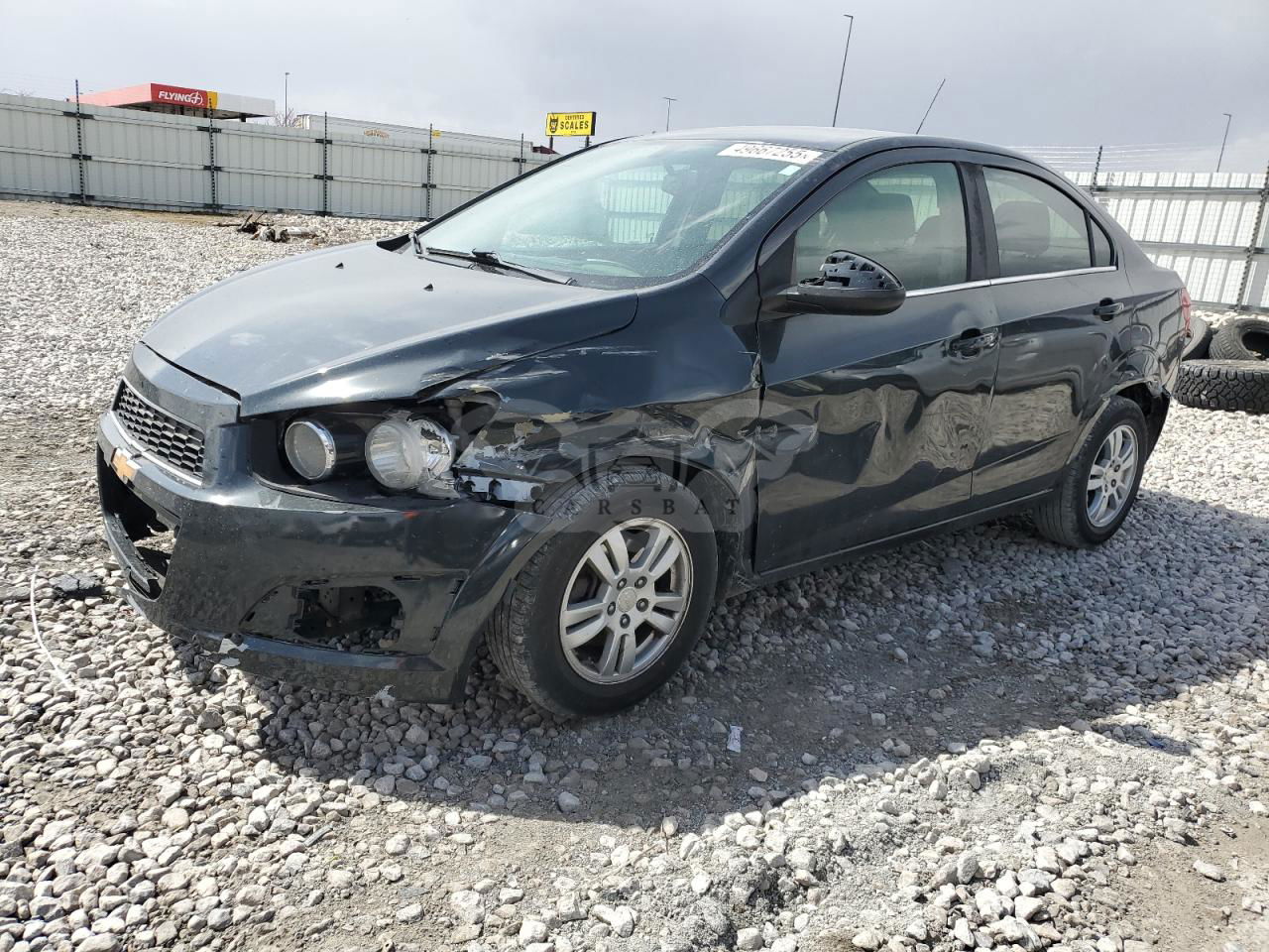 Chevrolet Aveo (Sonic) LT 1.8L  4 2015
