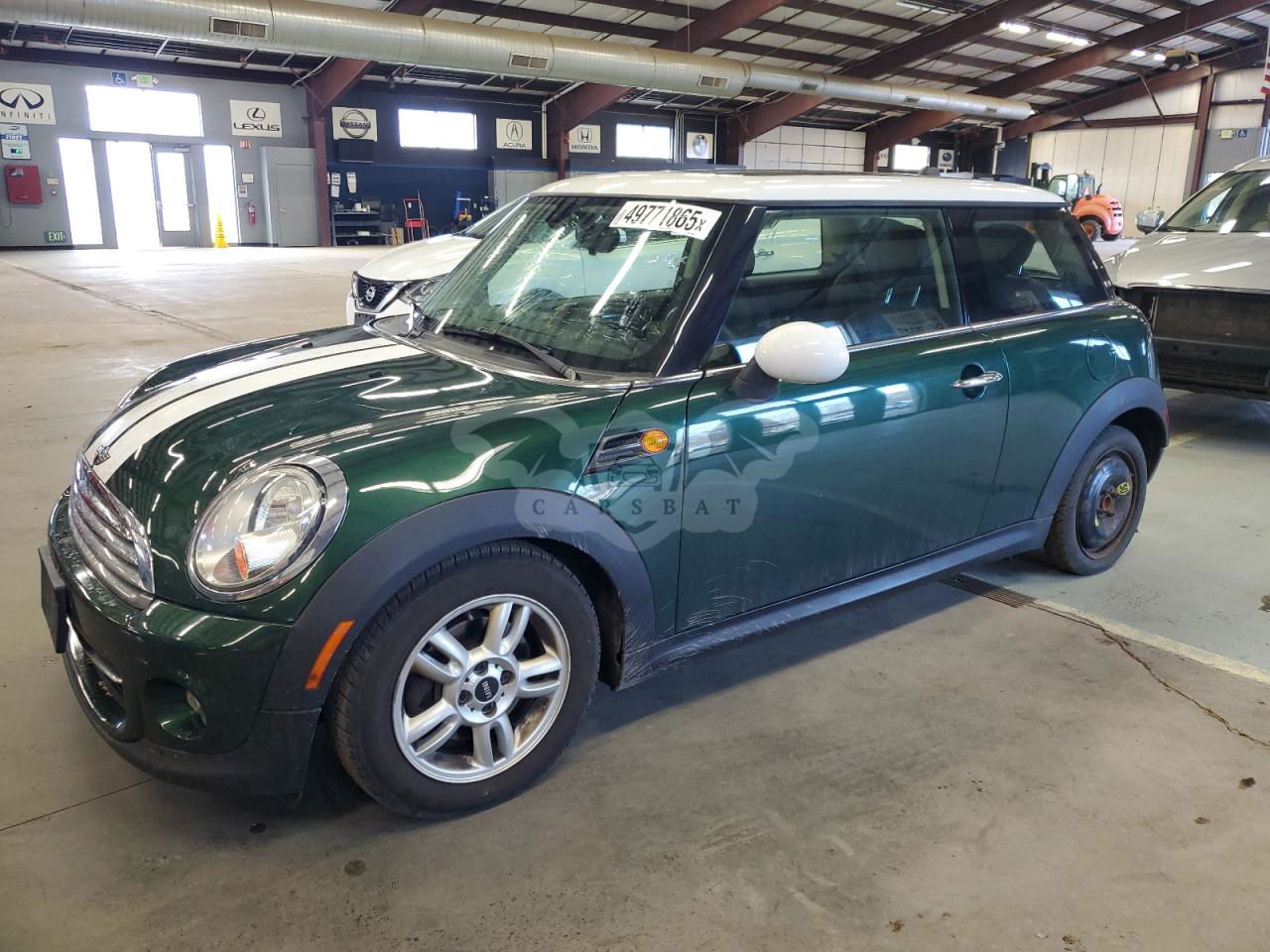 Mini Cooper 1.6L  4 2013