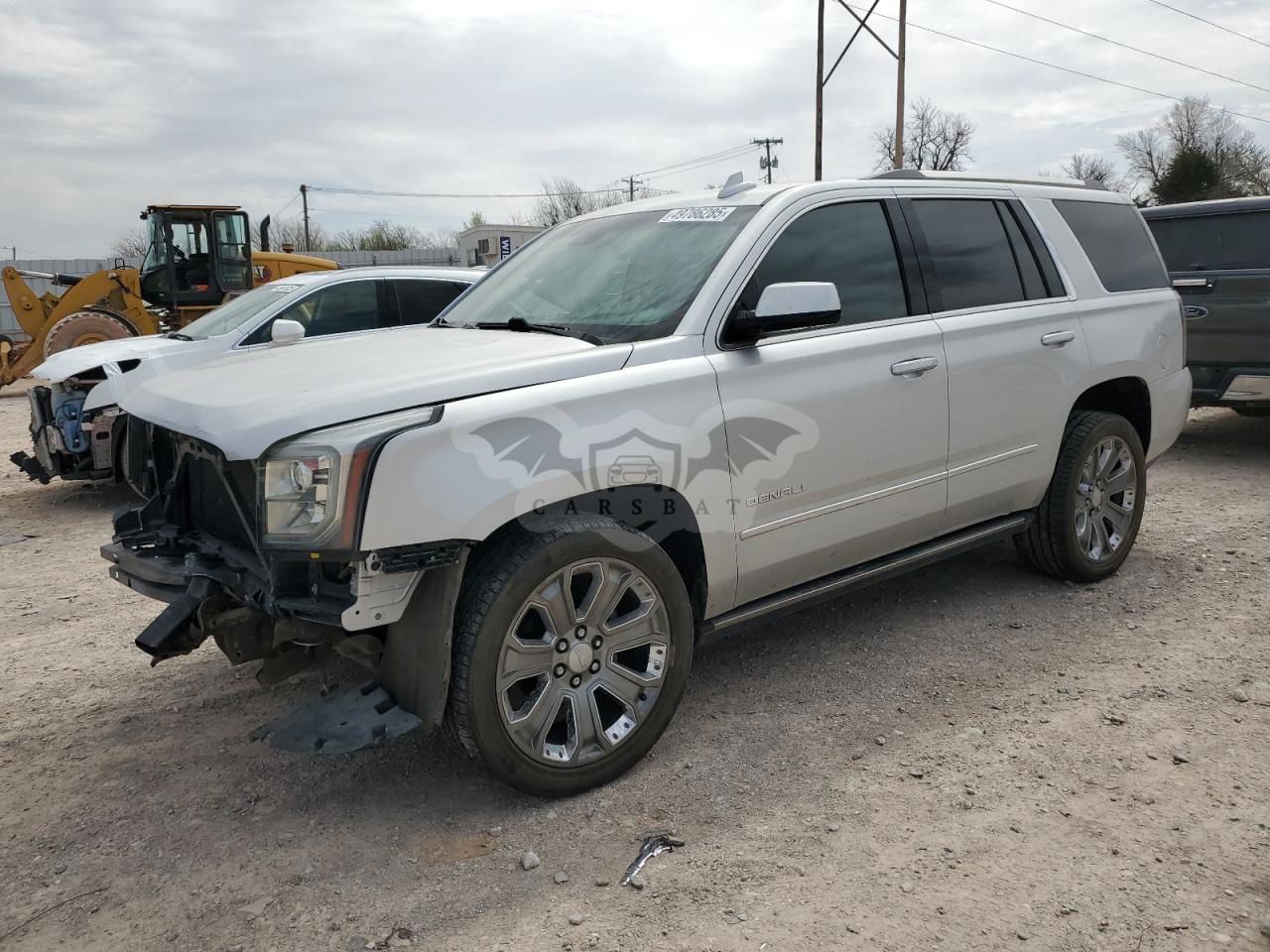 GMC Yukon DENALI 6.2L  8 2016