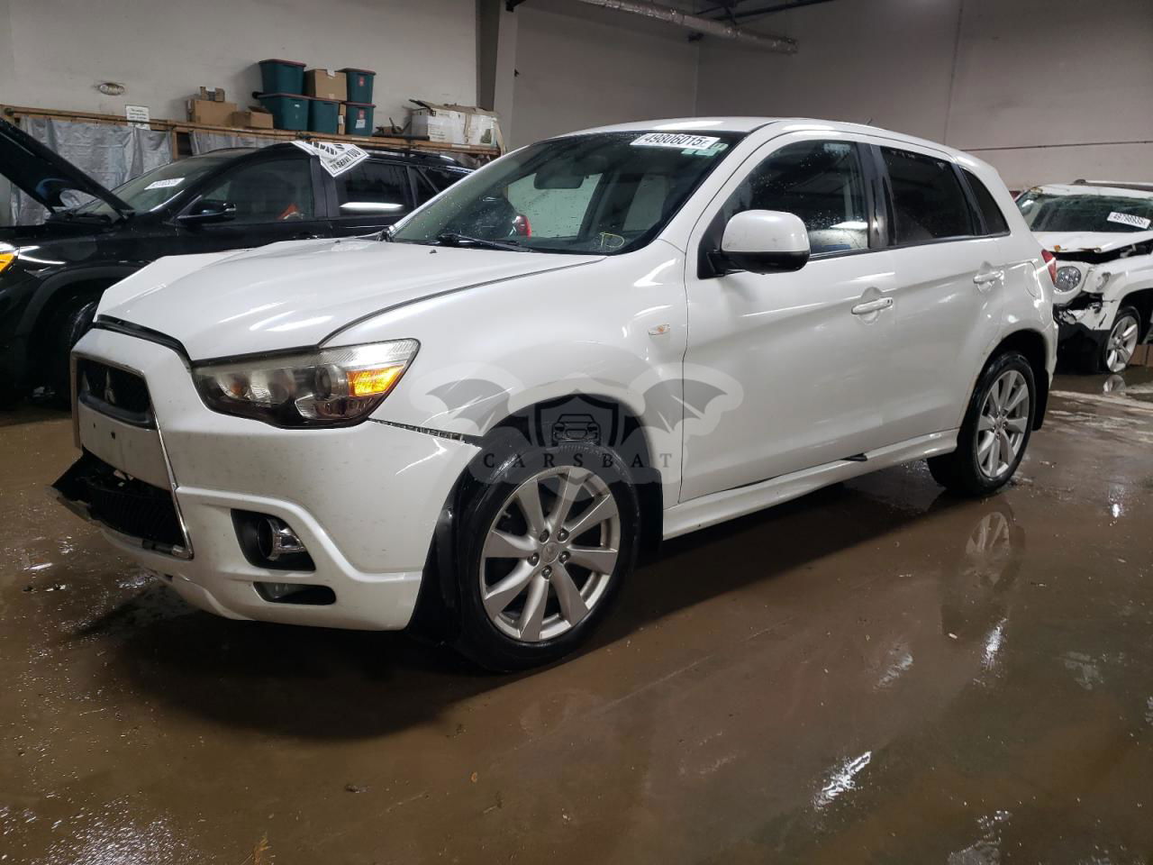 Mitsubishi Outlander SE 2.0L  4 2012