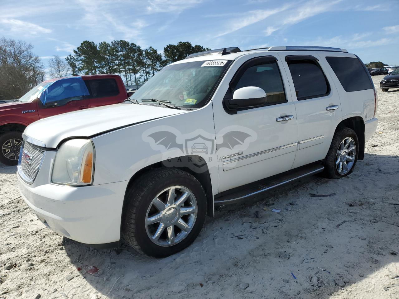 GMC Yukon DENALI 6.2L  8 2013