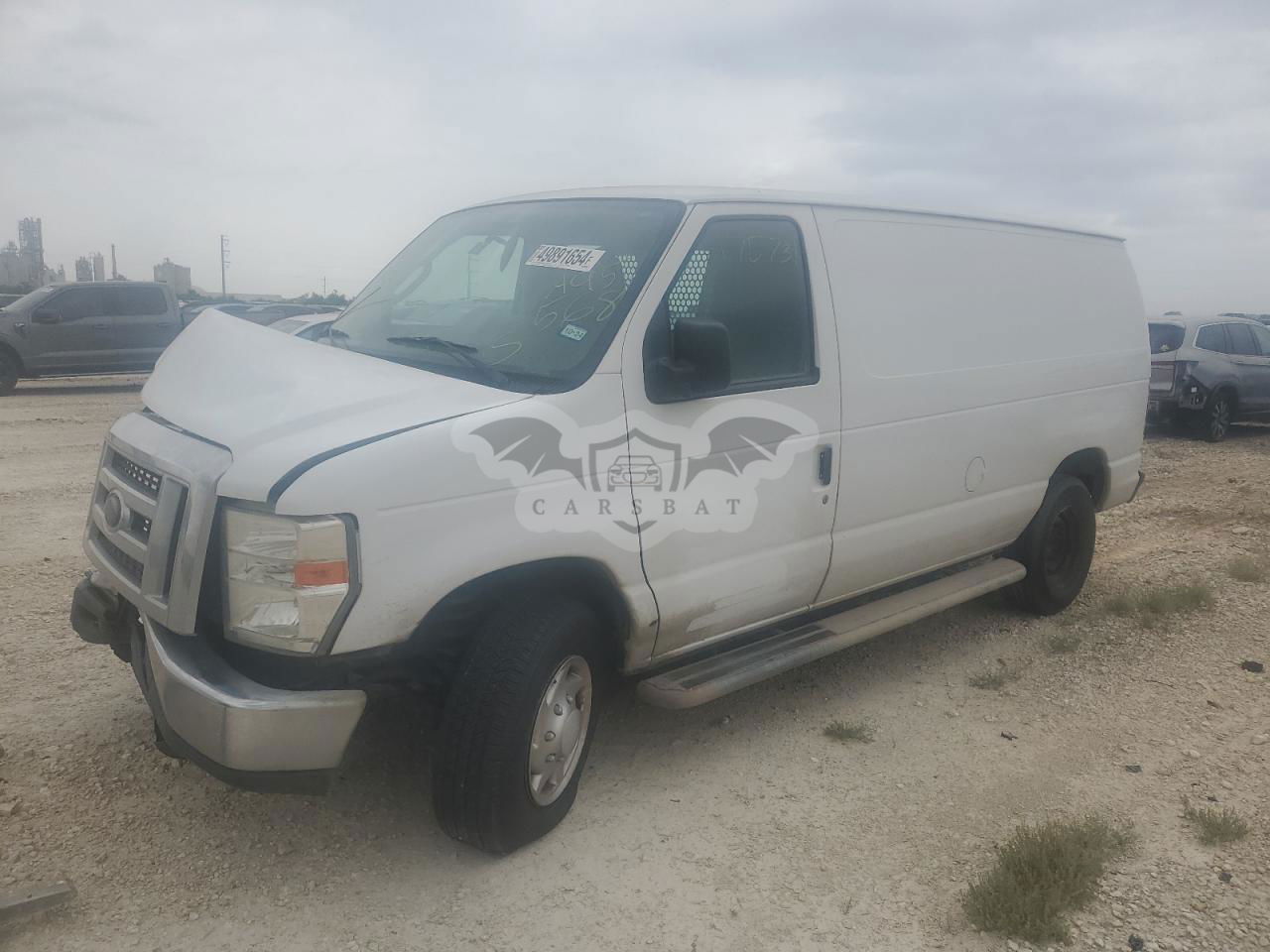 Ford Econoline E250 VAN 4.6L  8 2014