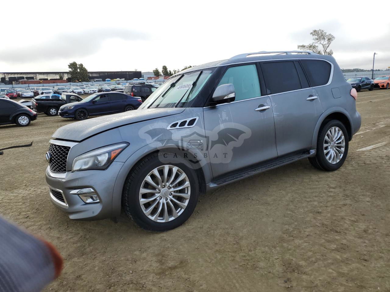 Infiniti QX80 5.6L  8 2015
