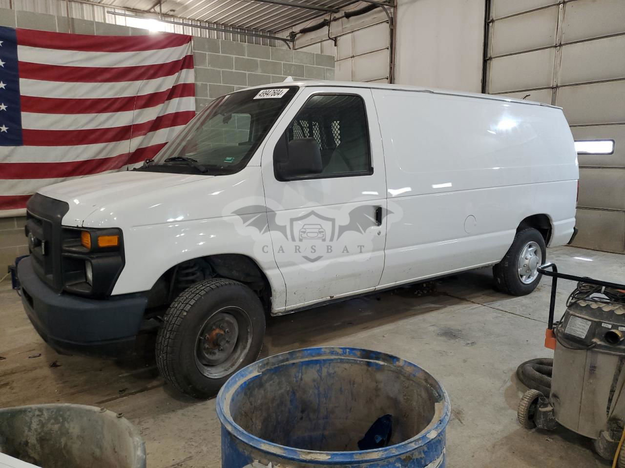 Ford Econoline E150 VAN 4.6L  8 2013