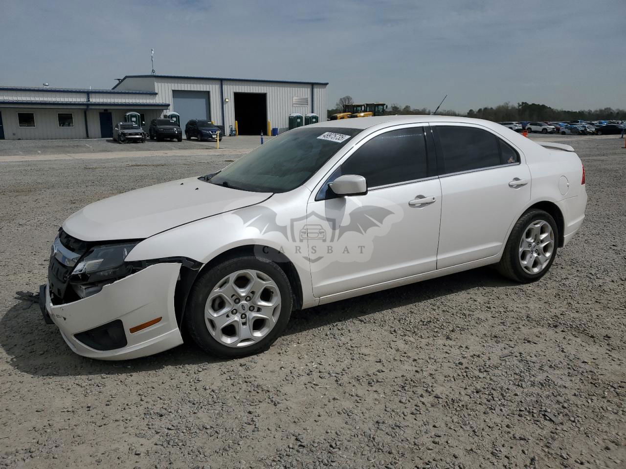 Ford Fusion SE 2.5L  4 2011