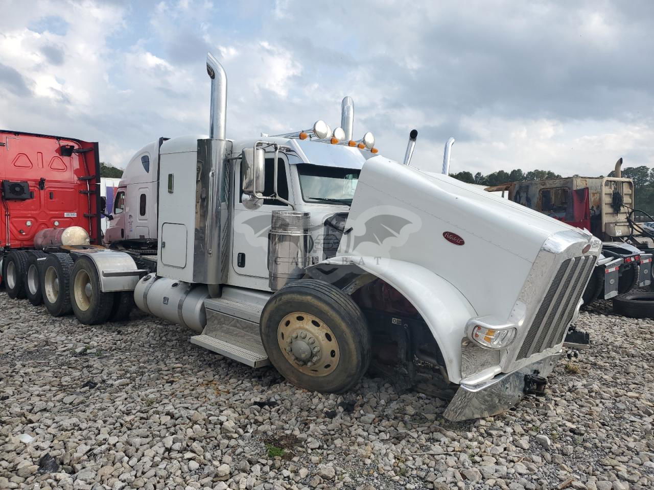 Peterbilt 389/520 15.0L  6 2022