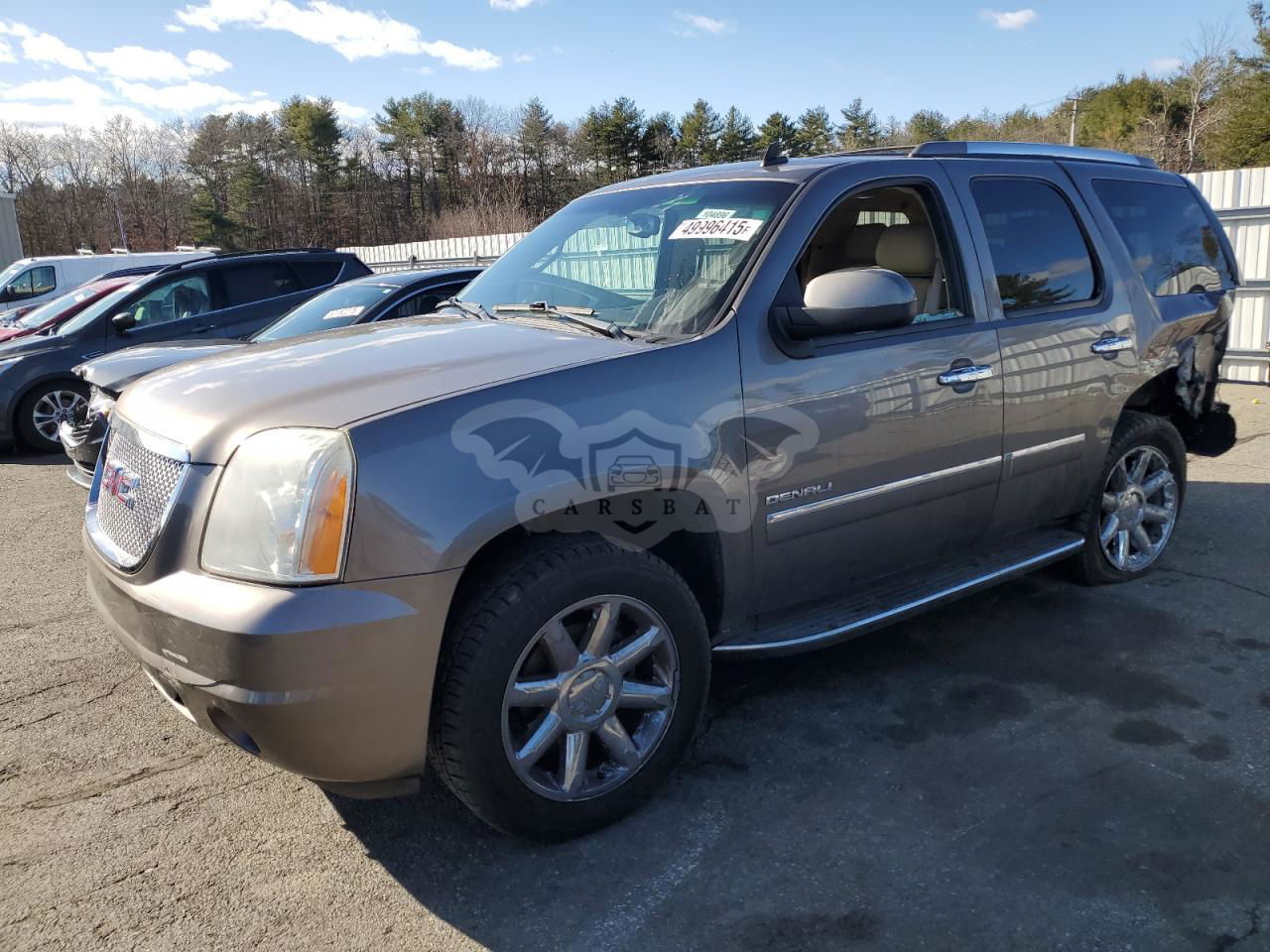 GMC Yukon DENALI 6.2L  8 2012