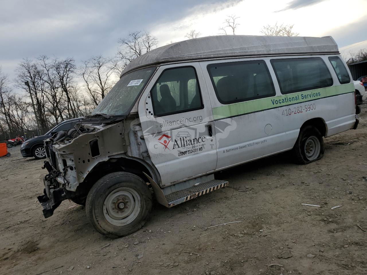 Ford Econoline E350 SUPER DUTY VAN 5.4L  8 2010