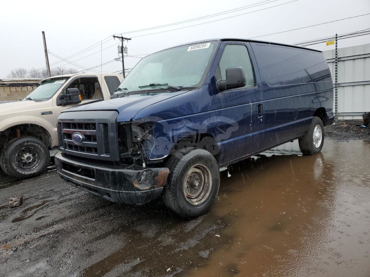 Ford Econoline E250 VAN 4.6L  8 2013