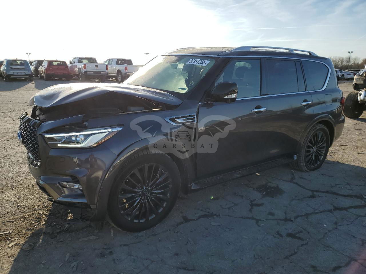 Infiniti QX80 LUXE 5.6L  8 2023