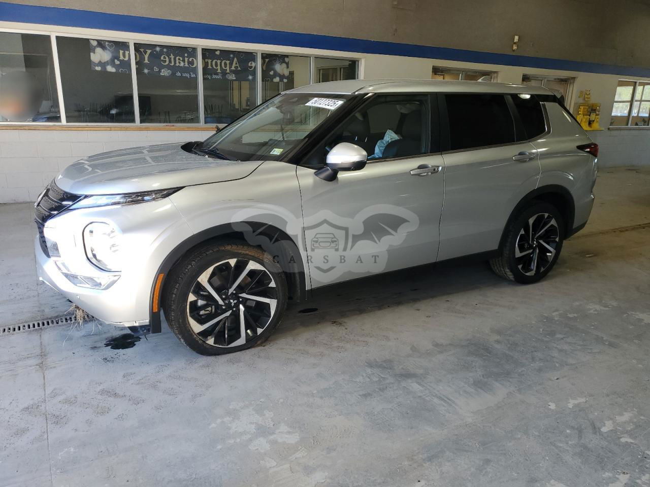 Mitsubishi Outlander SE 2.5L  4 2024