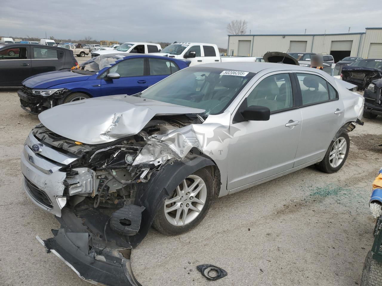 Ford Fusion S 2.5L  4 2012