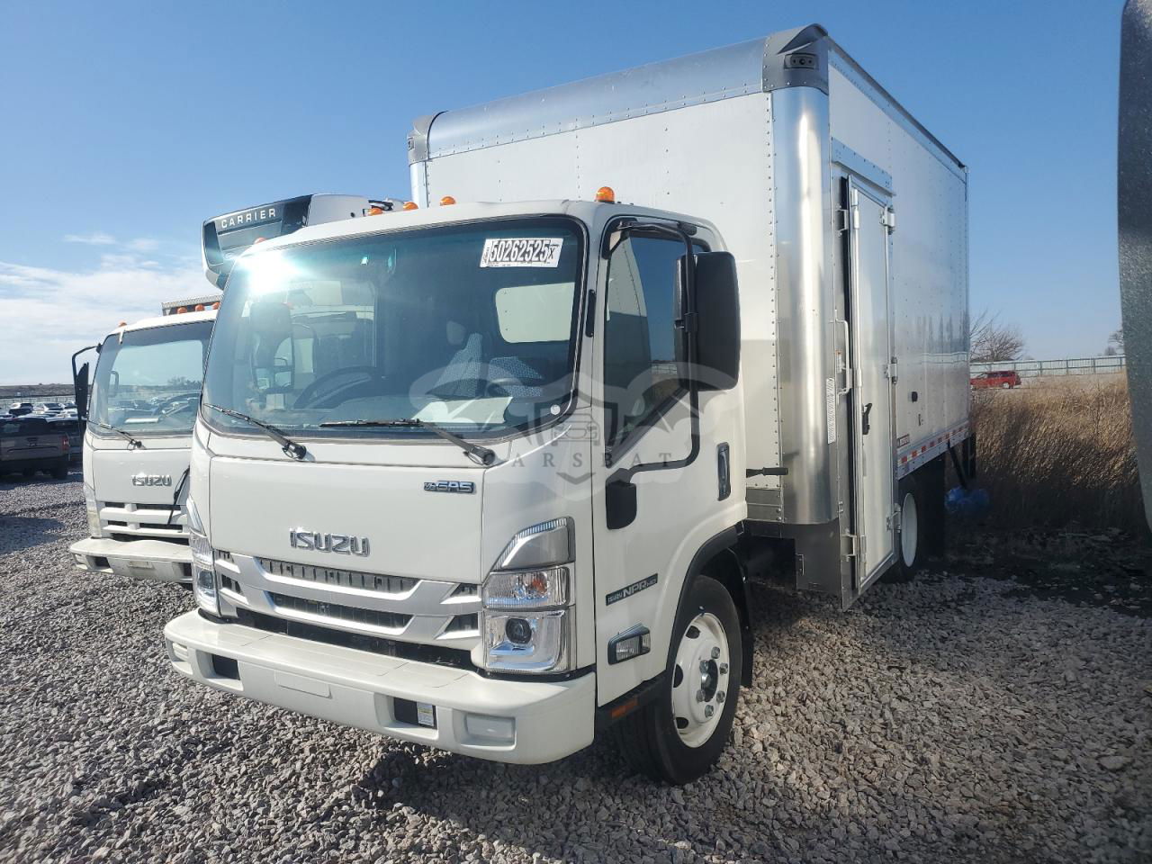 Isuzu NPR 6.6L  8 2024