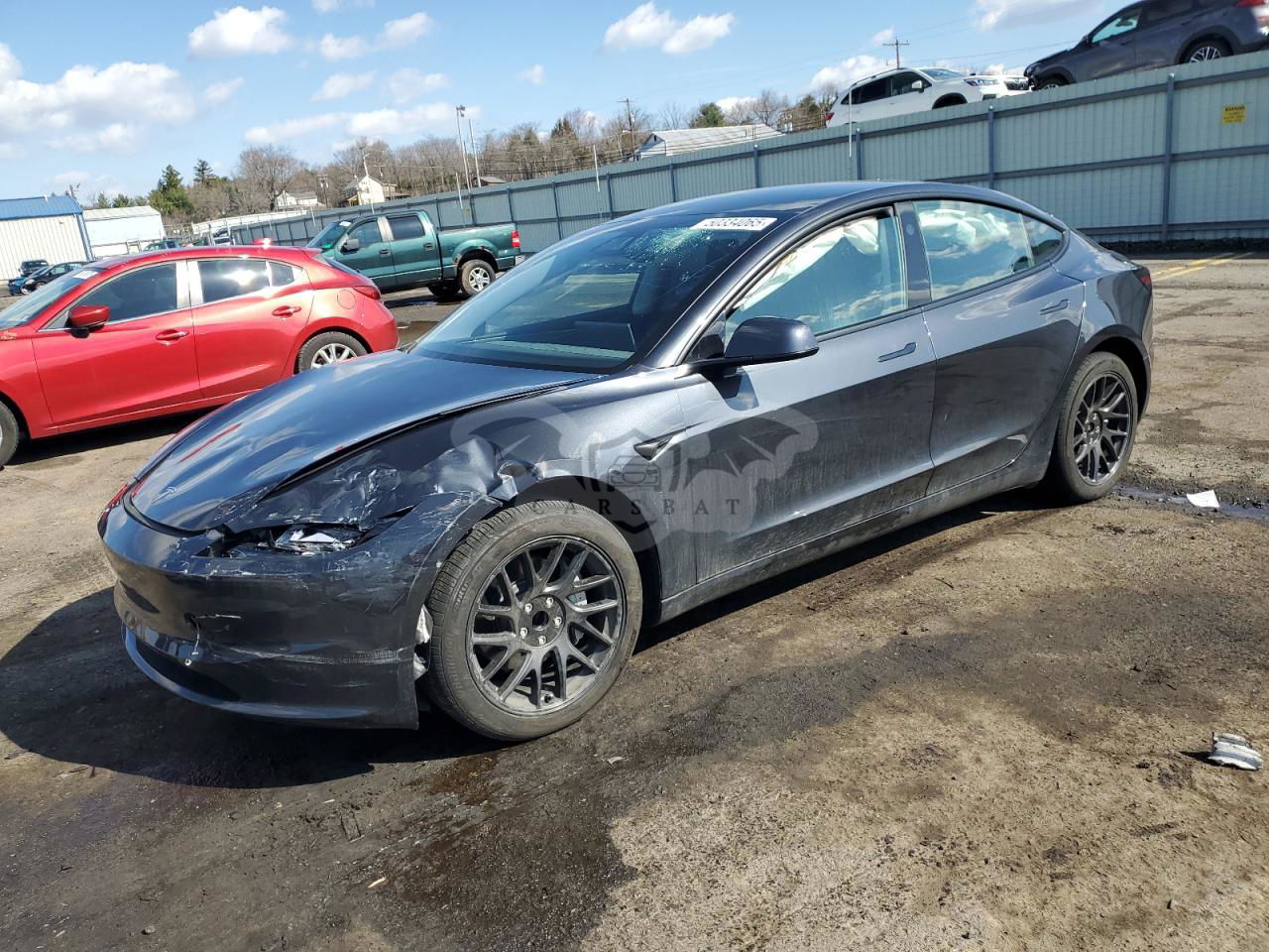 Tesla Model 3 2024