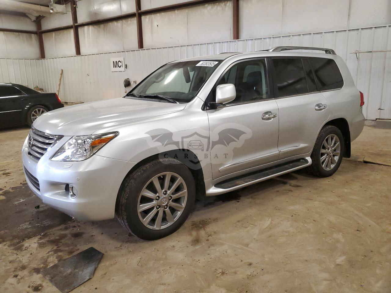 Lexus LX 570 5.7L  8 2011