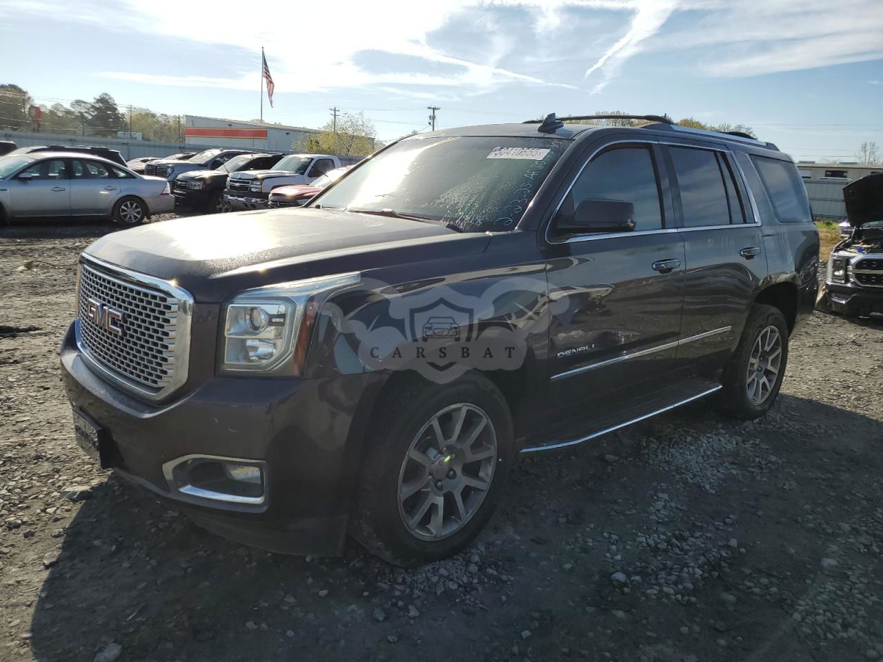 GMC Yukon DENALI 6.2L  8 2015