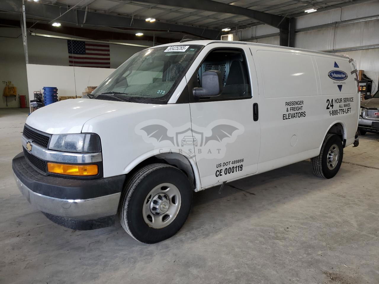 Chevrolet Express 6.6L  8 2021