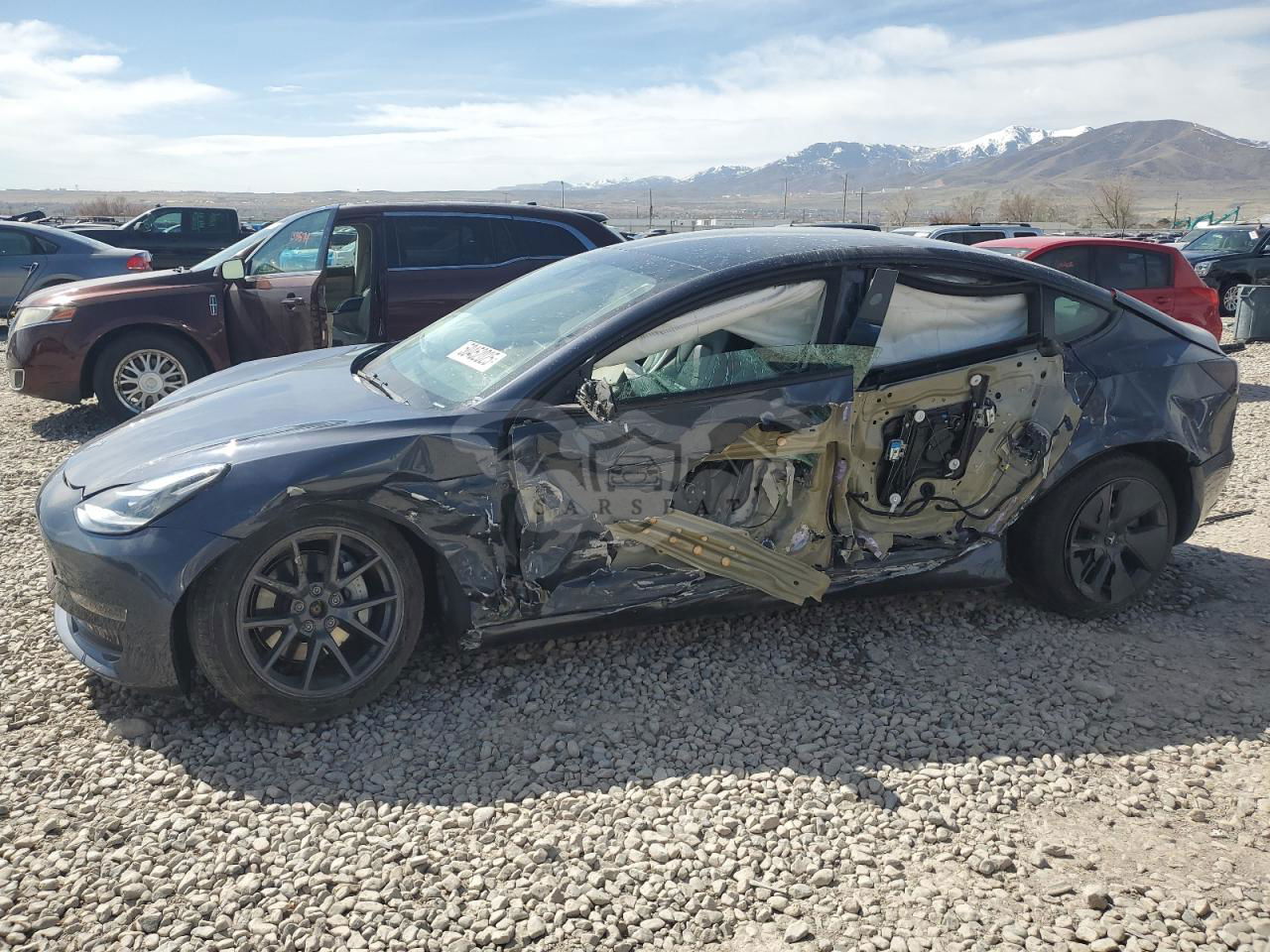 Tesla Model 3 2022