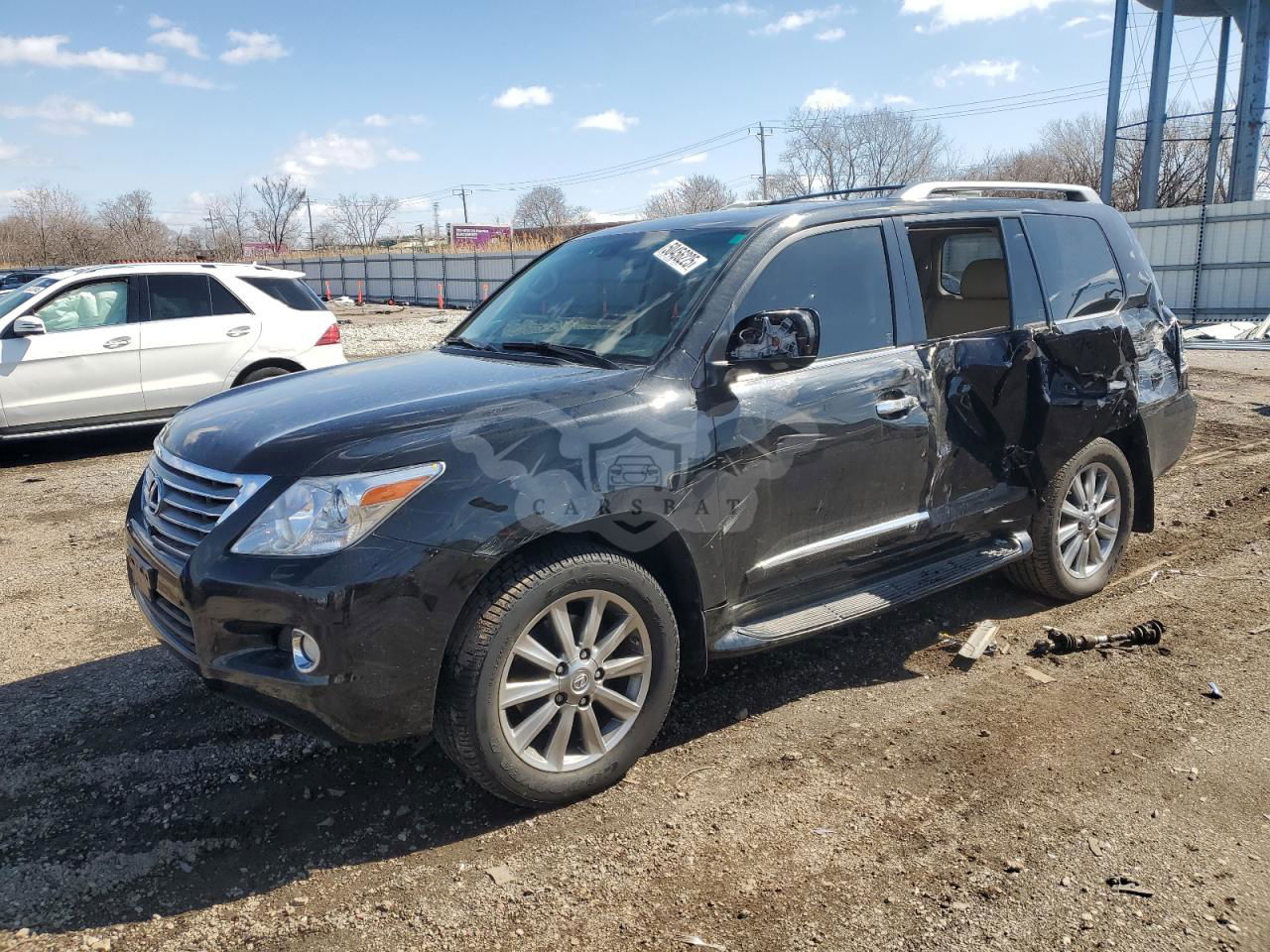 Lexus LX 570 5.7L  8 2011
