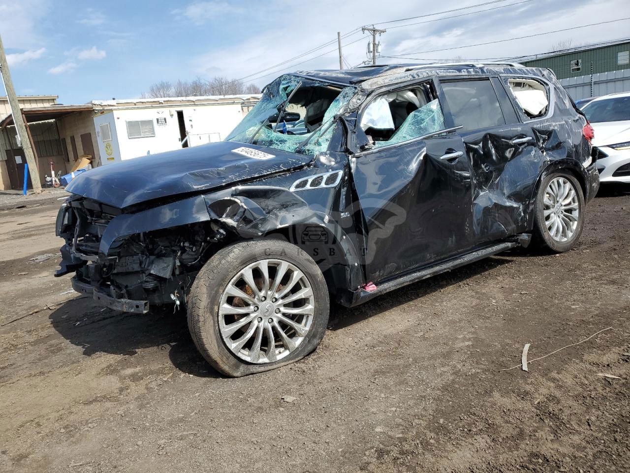 Infiniti QX80 BASE 5.6L  8 2017