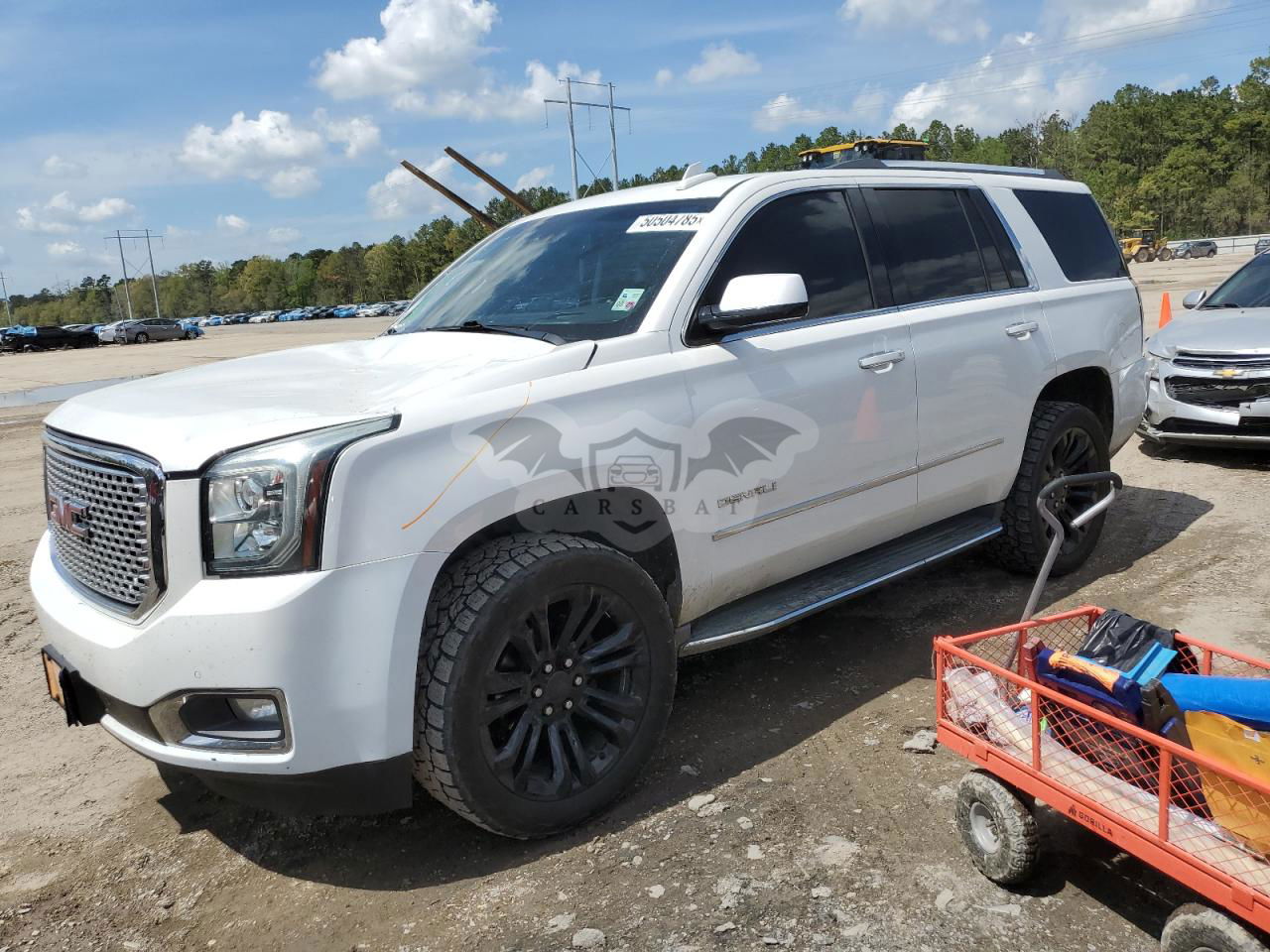 GMC Yukon DENALI 6.2L  8 2016
