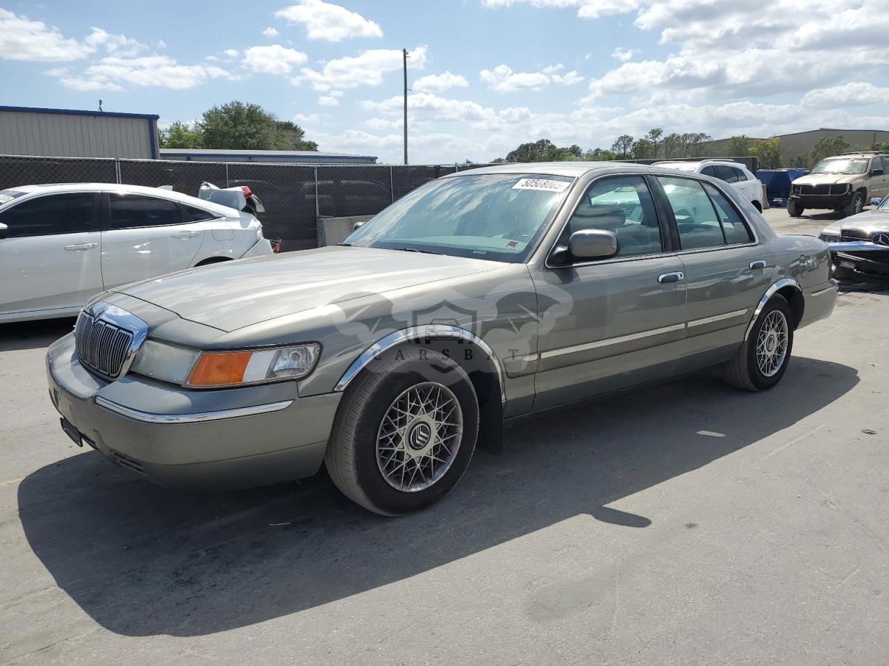 Mercury Grand Marquis GS 4.6L  8 2000