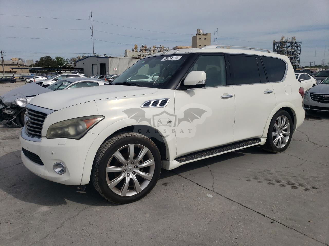 Infiniti QX80 5.6L  8 2014