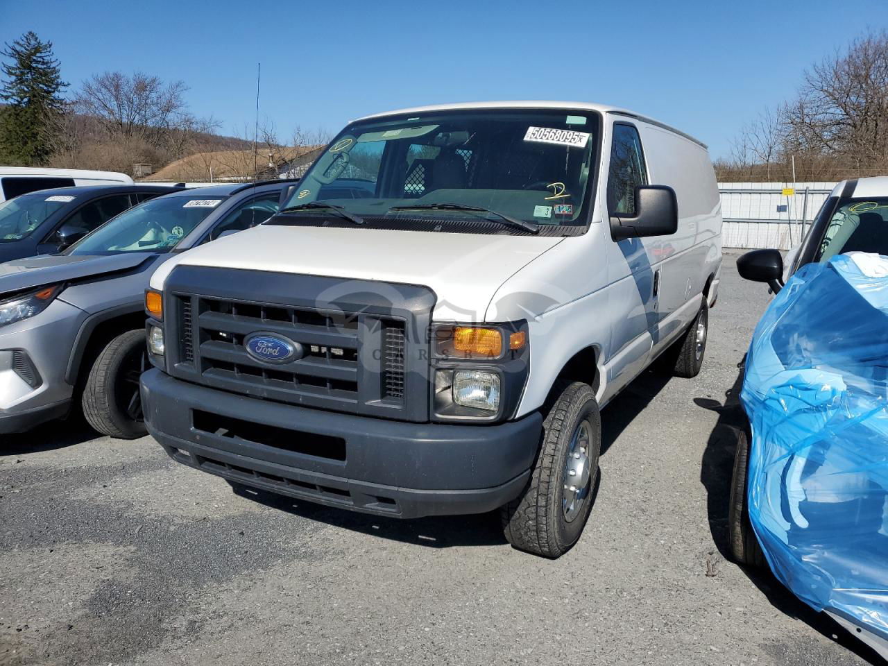Ford Econoline E250 VAN 5.4L  8 2013