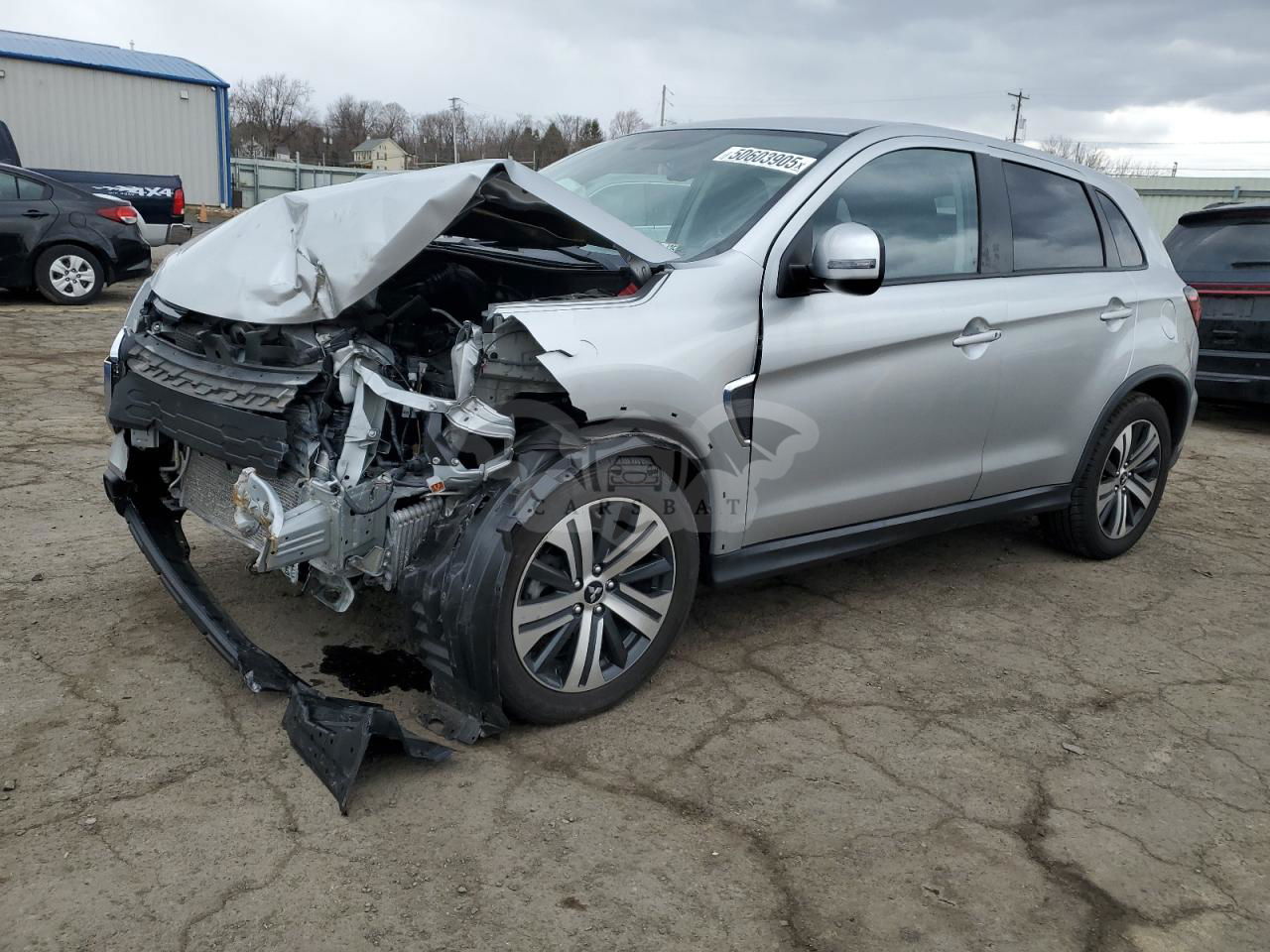 Mitsubishi Outlander ES 2.0L  4 2021