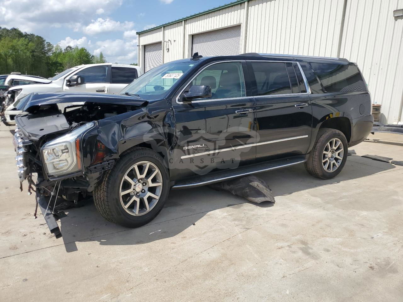 GMC Yukon DENALI 6.2L  8 2020