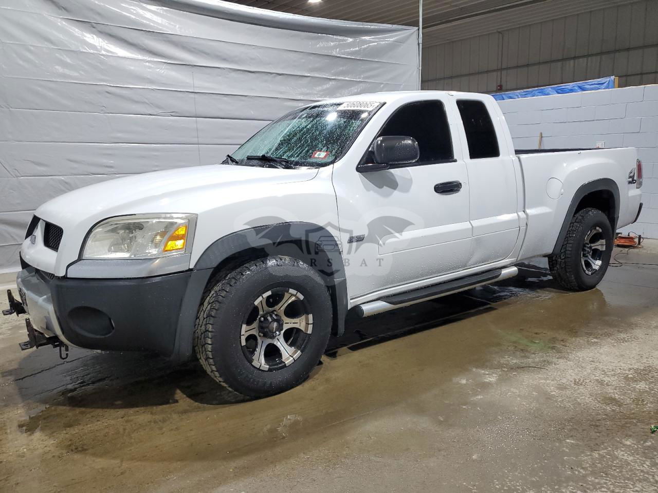Mitsubishi Raider DUROCROSS 4.7L  8 2006