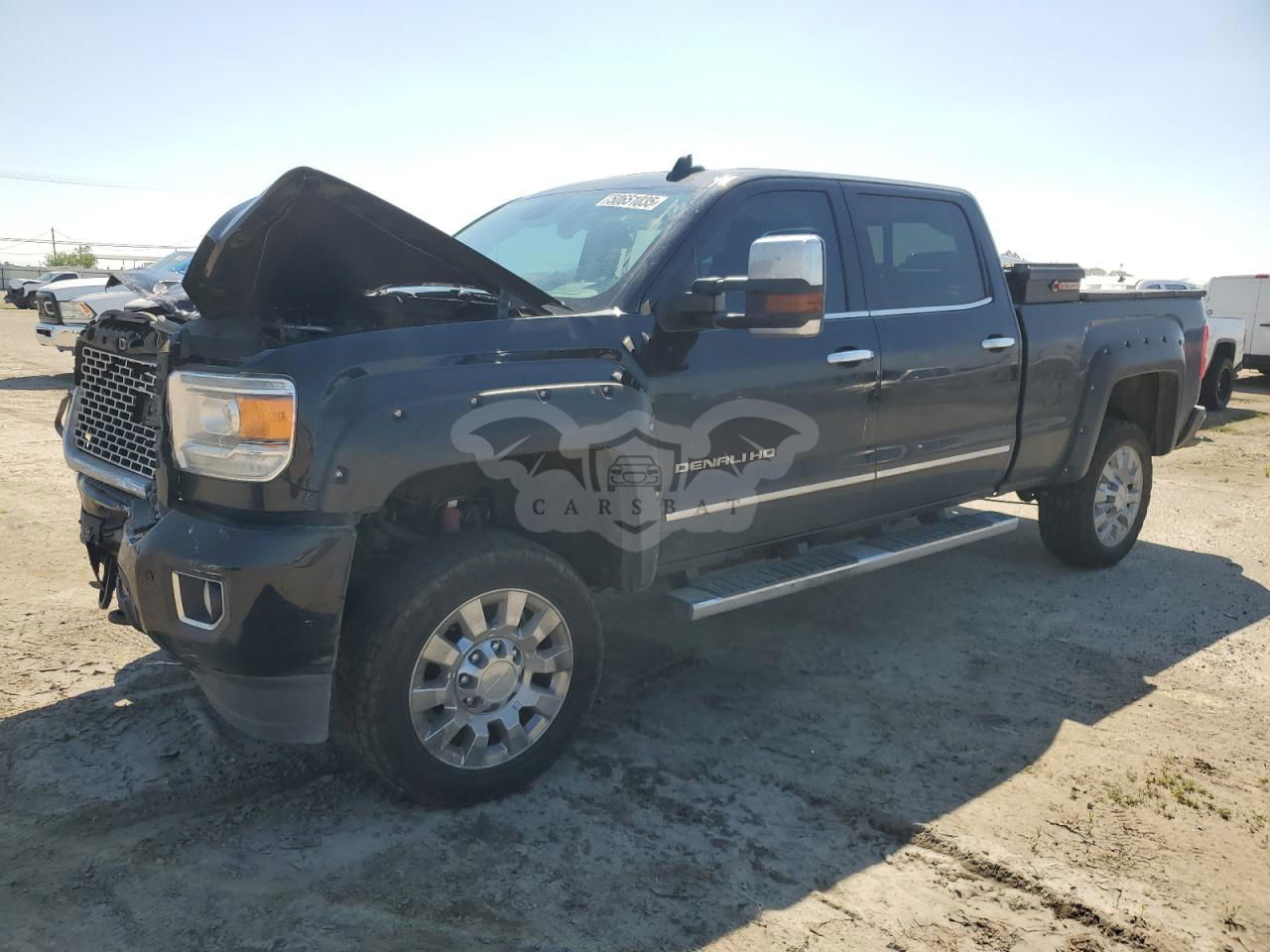 GMC Sierra K2500 DENALI 6.6L  8 2016