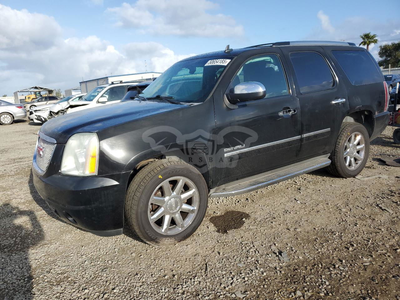 GMC Yukon DENALI 6.2L  8 2013