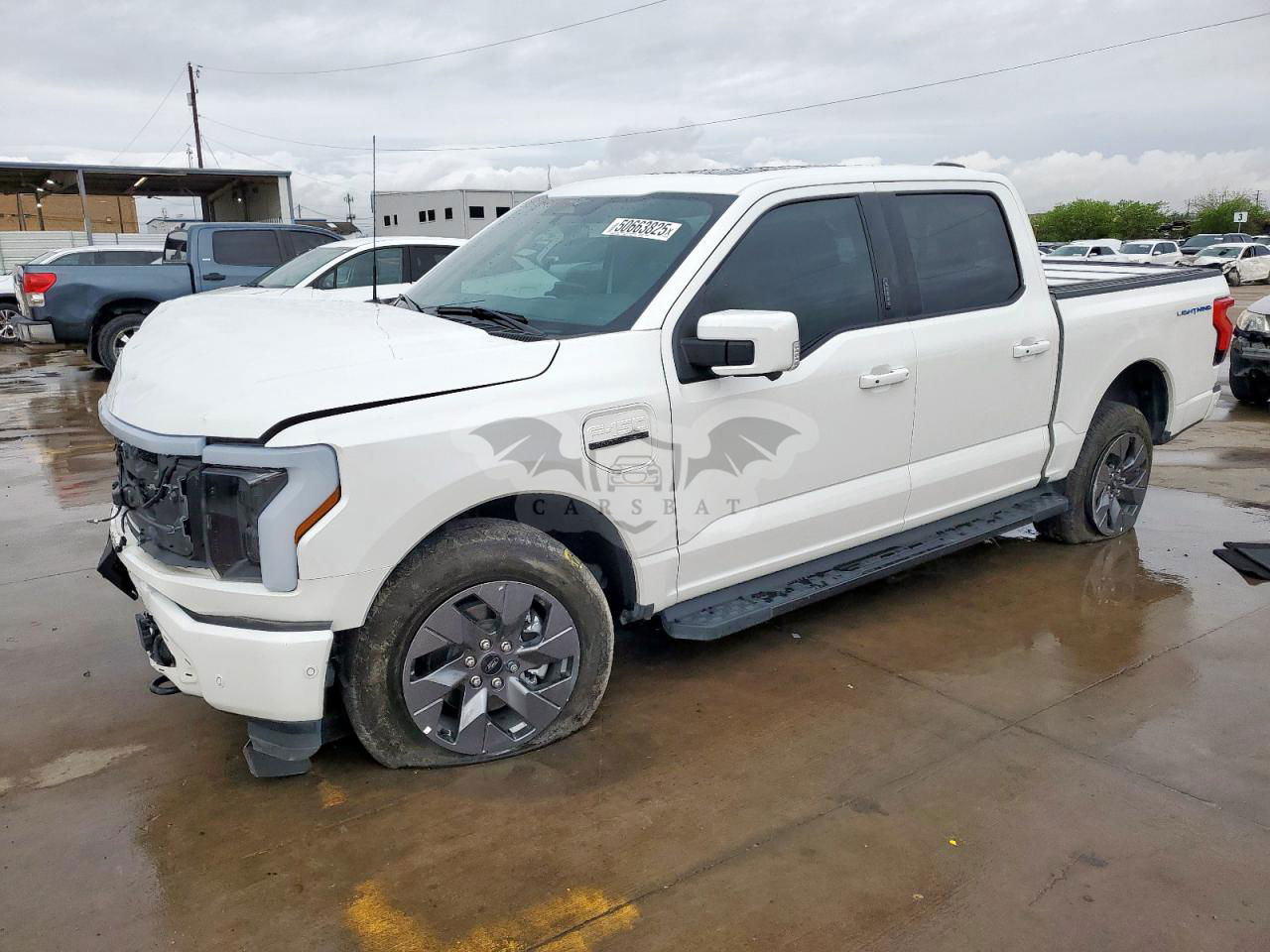 Ford F-150 LIGHTNING PRO 2023