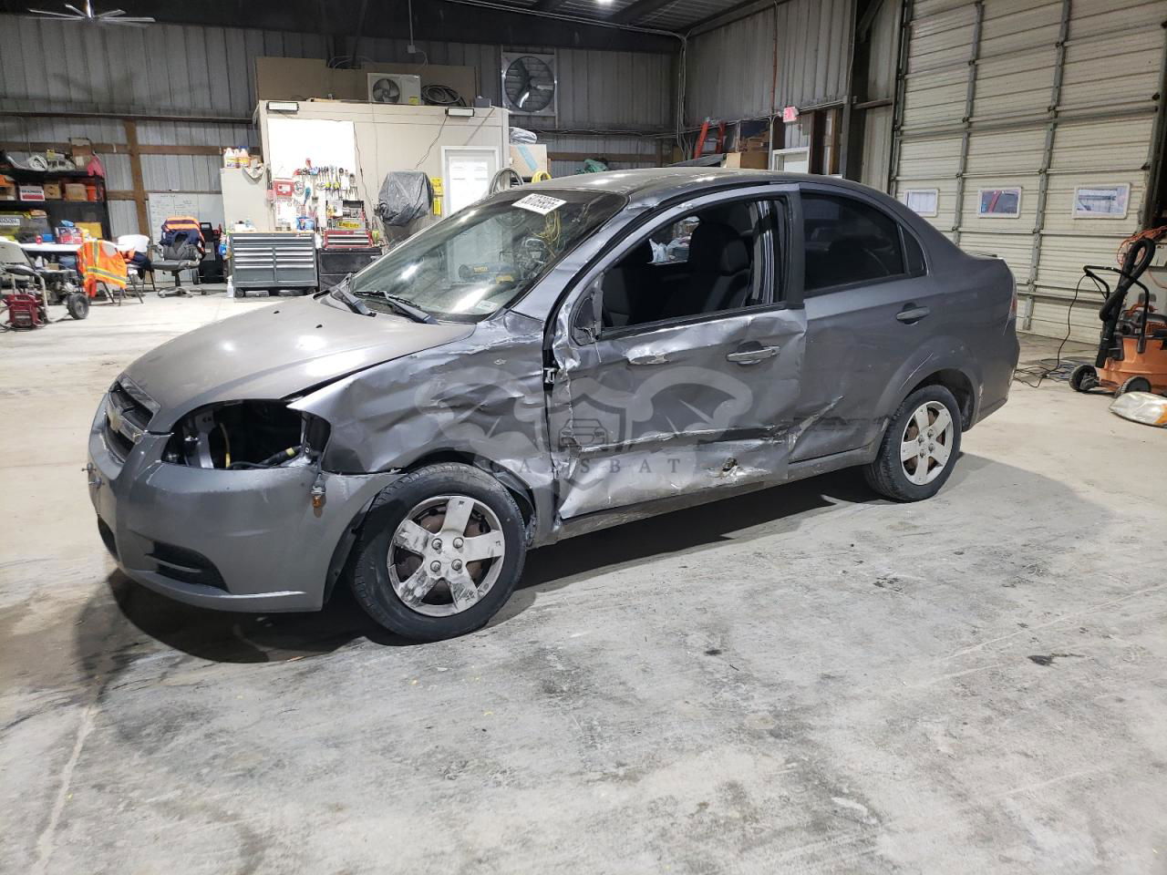 Chevrolet Aveo (Sonic) LS 1.6L  4 2010