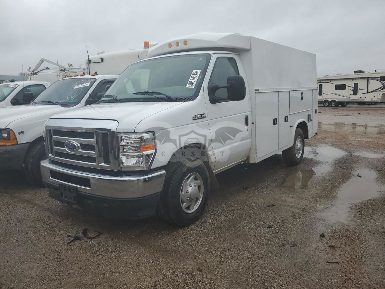 Ford Econoline E350 SUPER DUTY CUTAWAY VAN 7.3L  8 2025