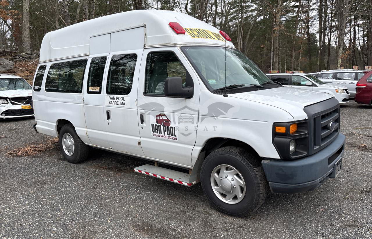 Ford Econoline E250 VAN 4.6L  8 2014