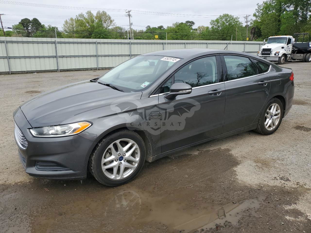 Ford Fusion SE 2.5L  4 2015