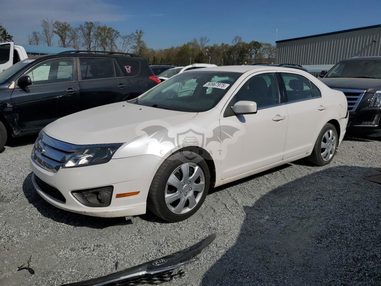 Ford Fusion SE 2.5L  4 2011