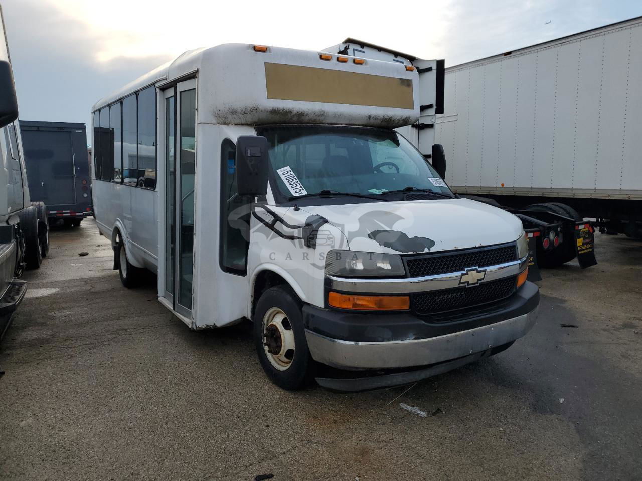 Chevrolet Express 6.6L  8 2011