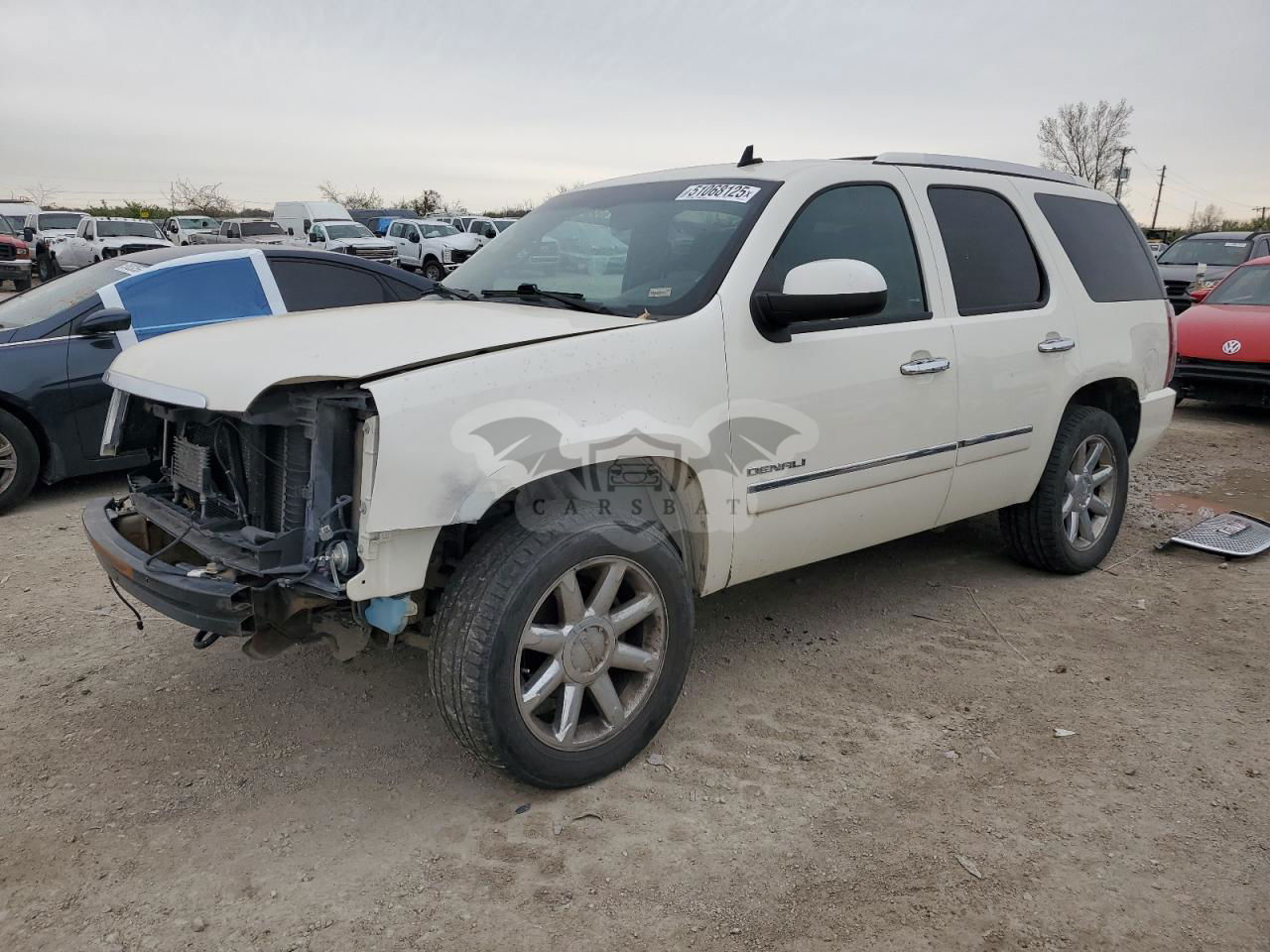 GMC Yukon DENALI 6.2L  8 2014