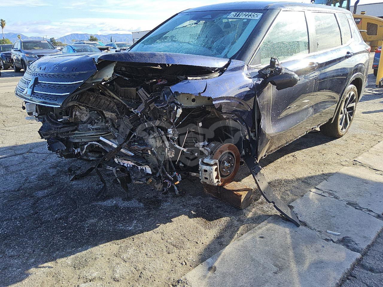 Mitsubishi Outlander SE 2.5L  4 2024