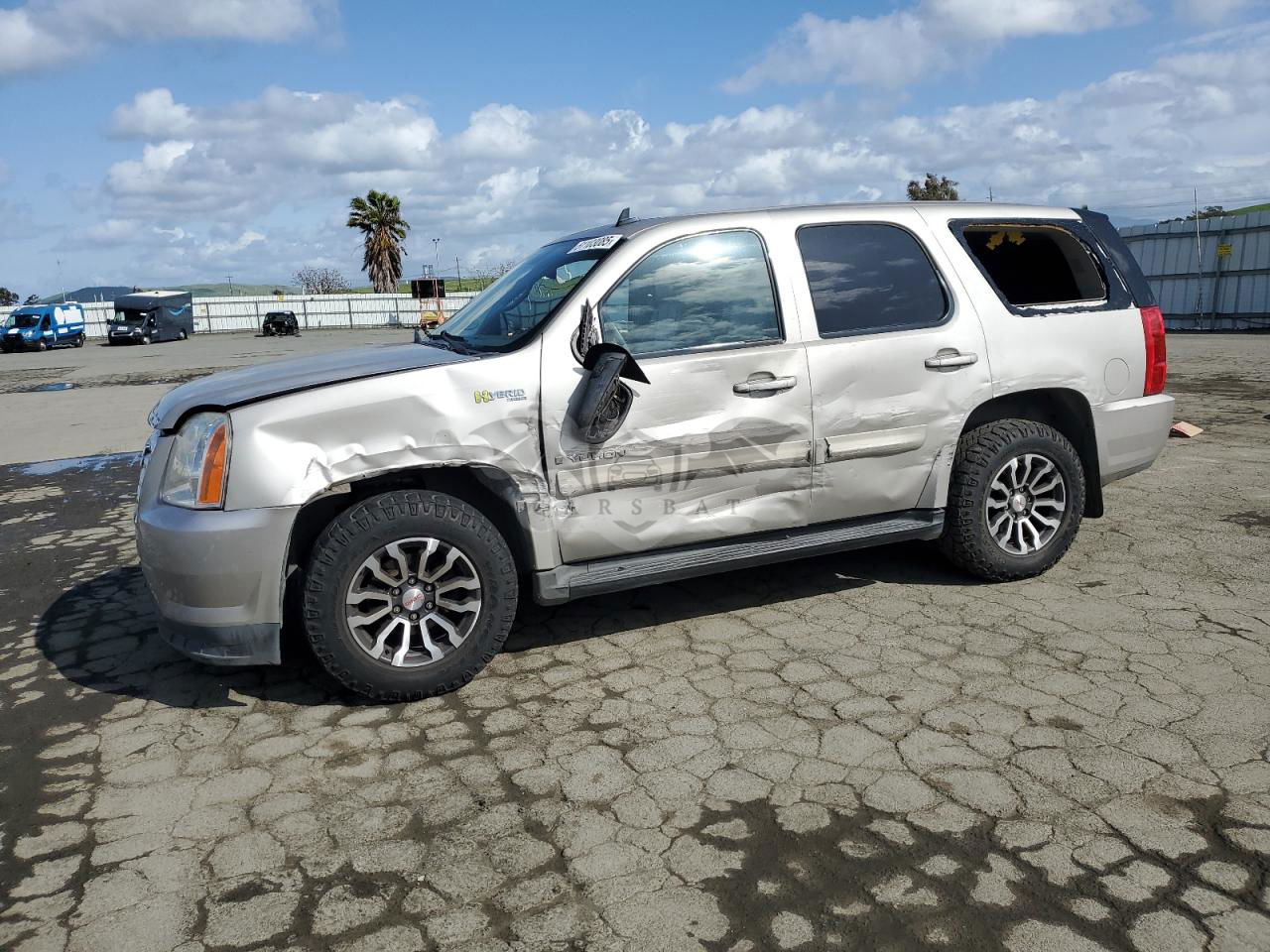 GMC Yukon HYBRID 6.0L  8 2008