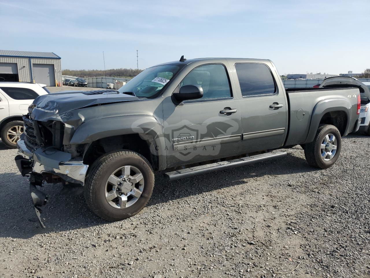 GMC Sierra K2500 SLT 6.6L  8 2011