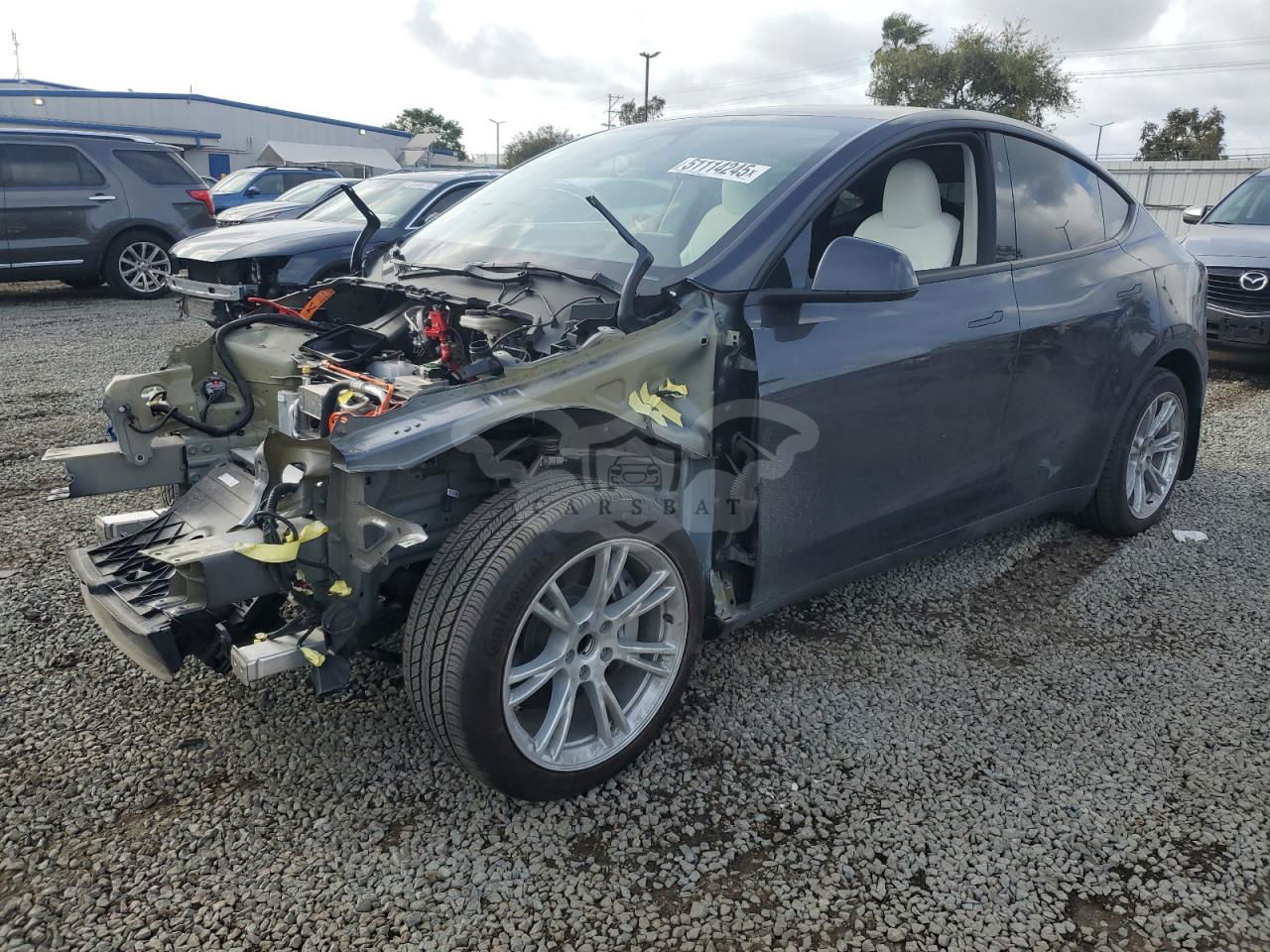 Tesla Model Y 2024