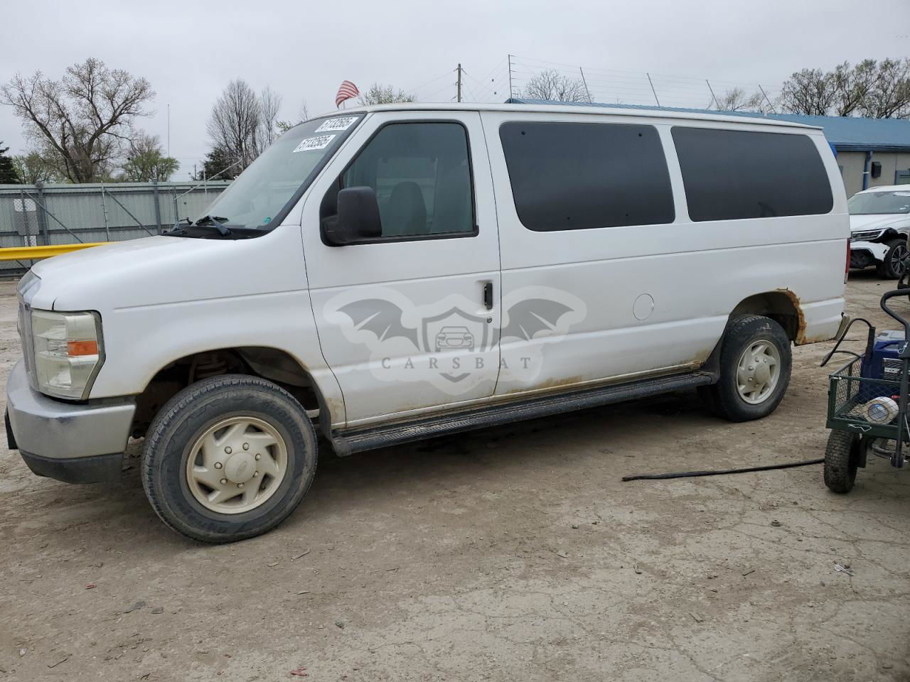 Ford Econoline E350 SUPER DUTY WAGON 5.4L  8 2008