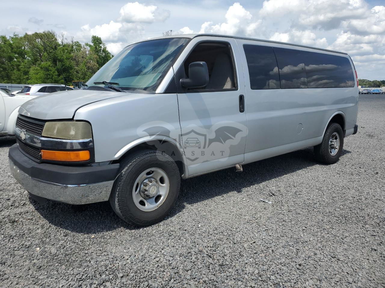 Chevrolet Express LT 6.0L  8 2011