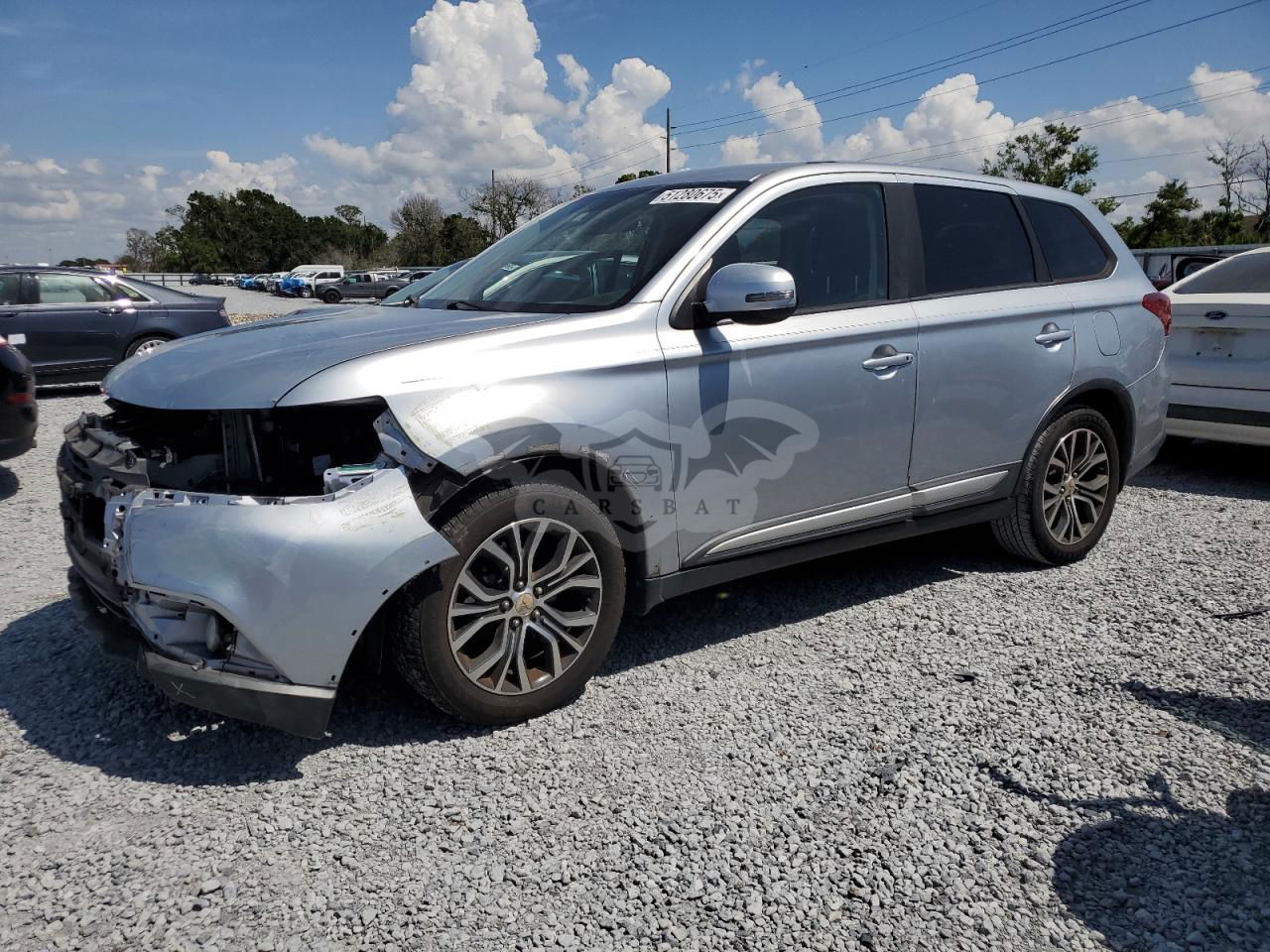 Mitsubishi Outlander SE 2.4L  4 2016
